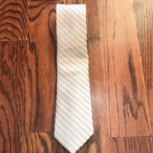Calvin Klein 100% Silk Tie